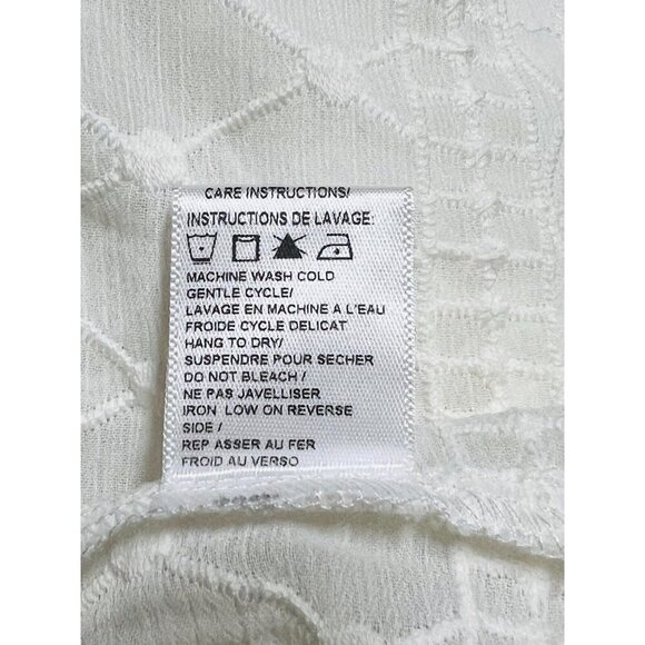GF Collection Tank Top Off White Embroidered Eyelet Sheer High Low V-Neck Size M - Picture 9 of 15